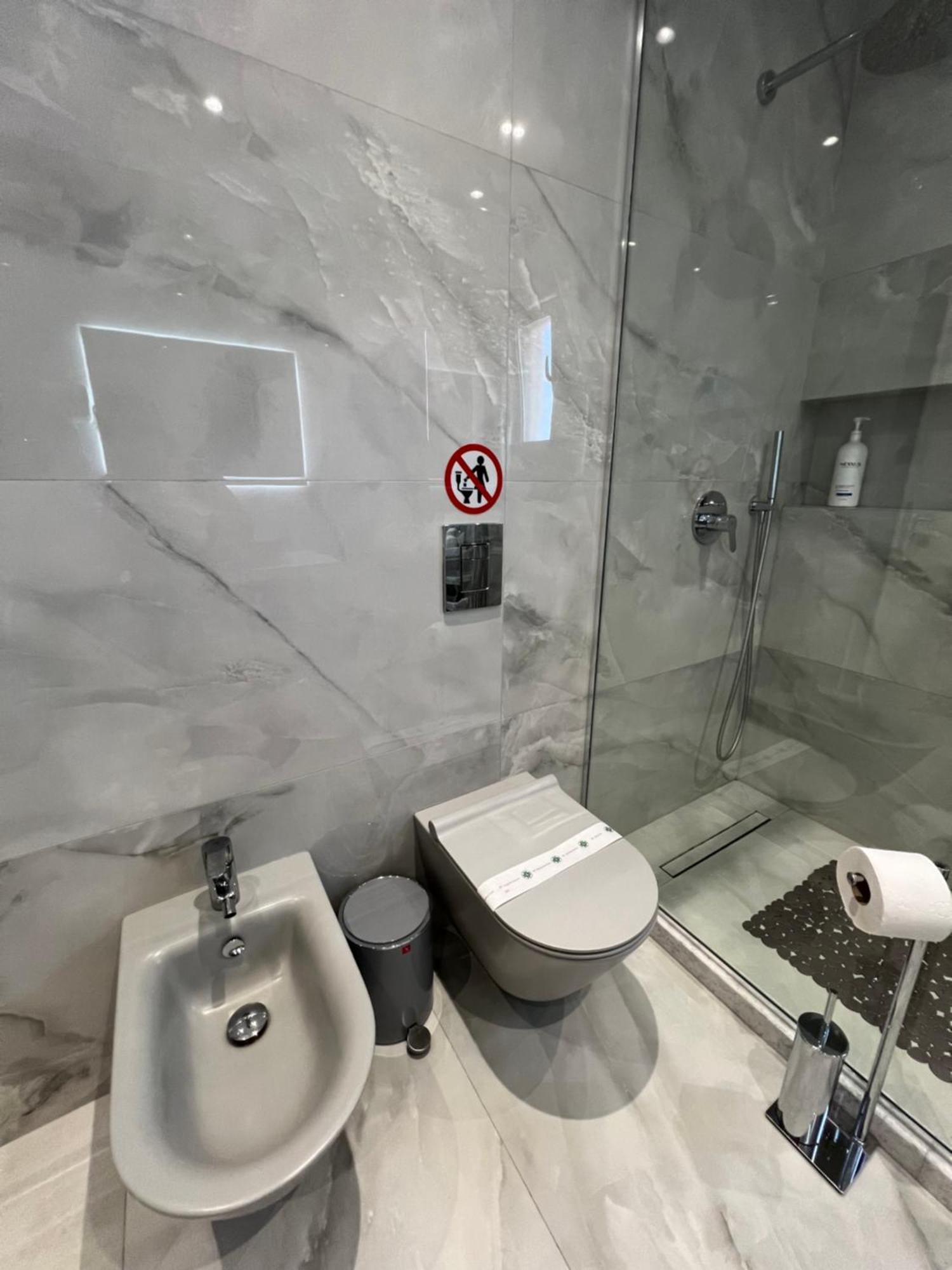Center View Luxury Apartment 地拉那 外观 照片