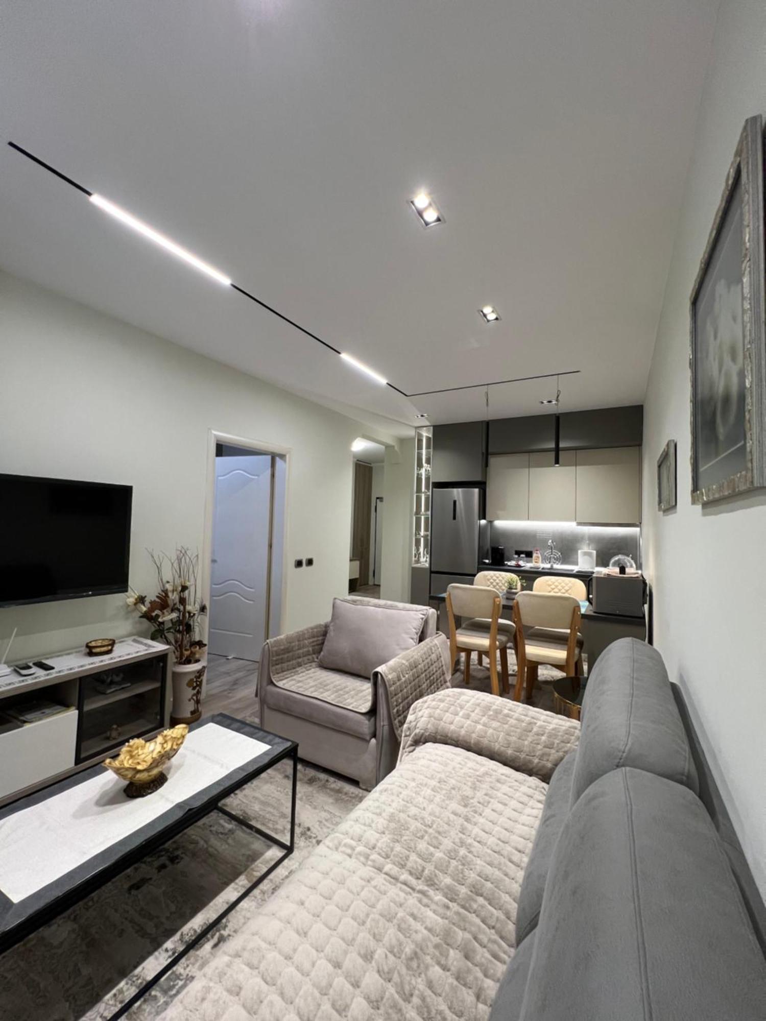 Center View Luxury Apartment 地拉那 外观 照片