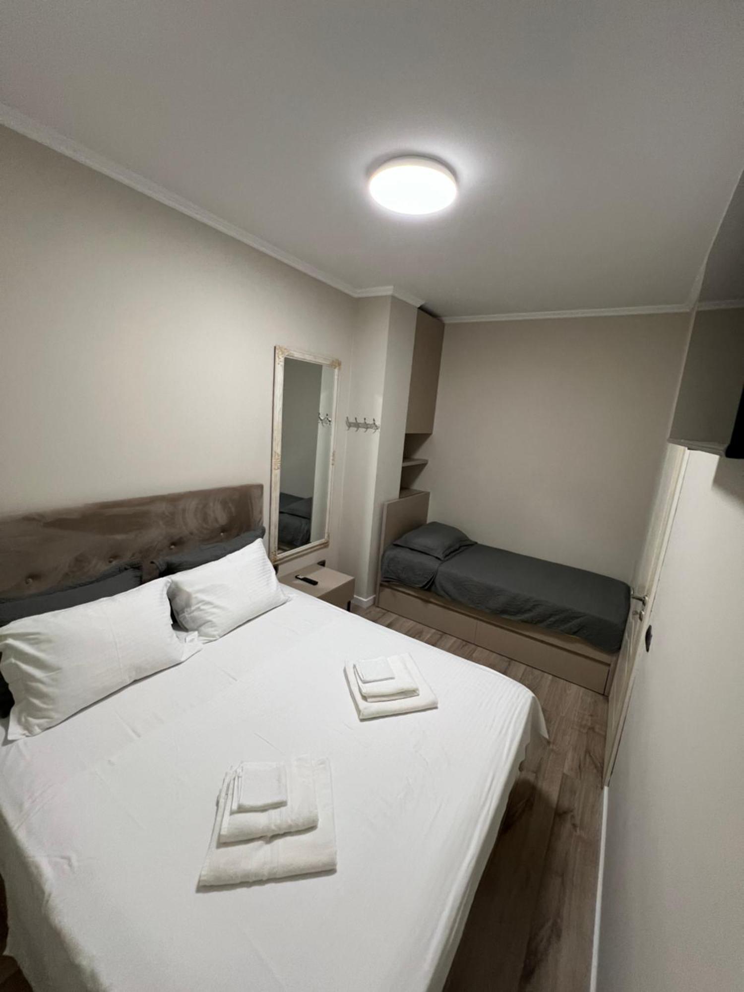 Center View Luxury Apartment 地拉那 外观 照片