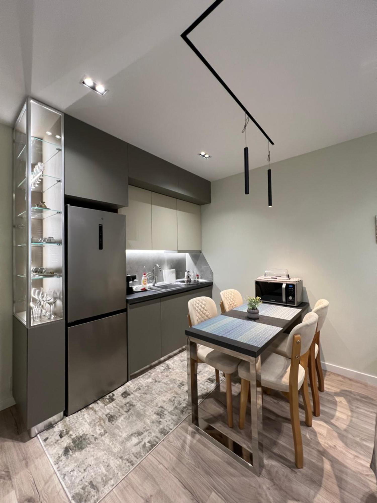 Center View Luxury Apartment 地拉那 外观 照片